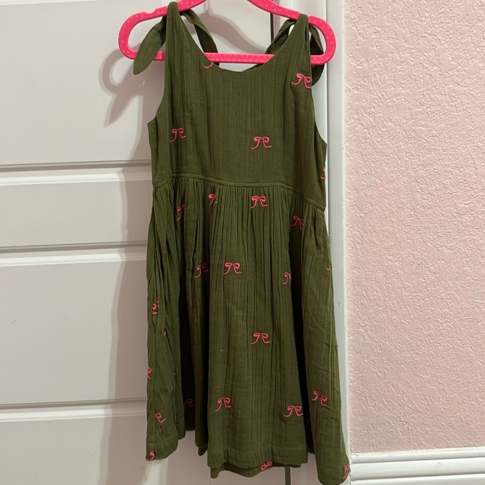 5Y never worn pink chicken dress